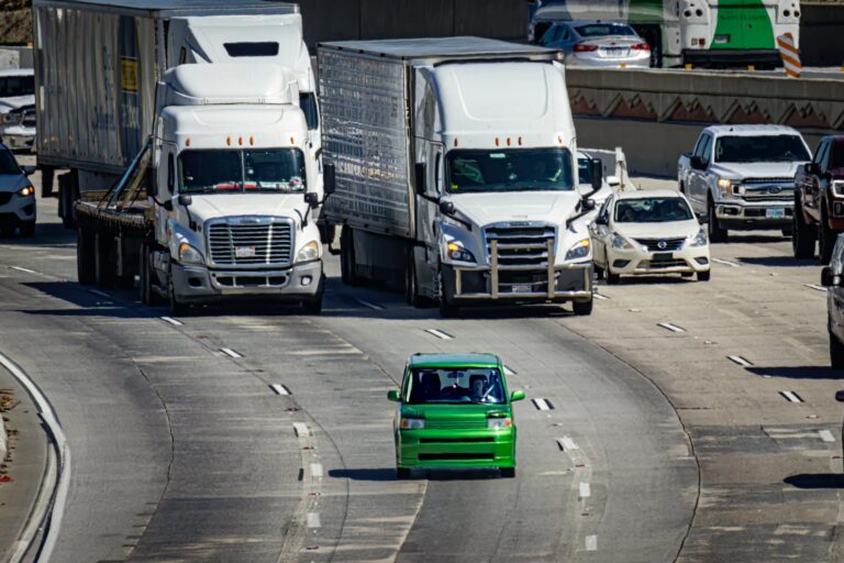 Auto transport from Florida to California - car shipping service