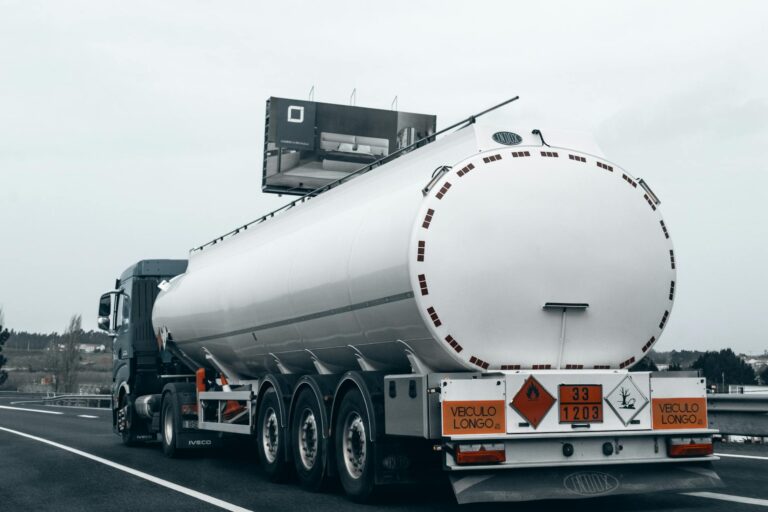 Auto transport from Boston to Tampa - car shipping service