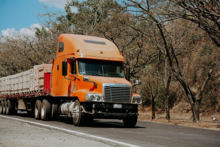 Auto transport from Nashville to Los Angeles - car shipping service