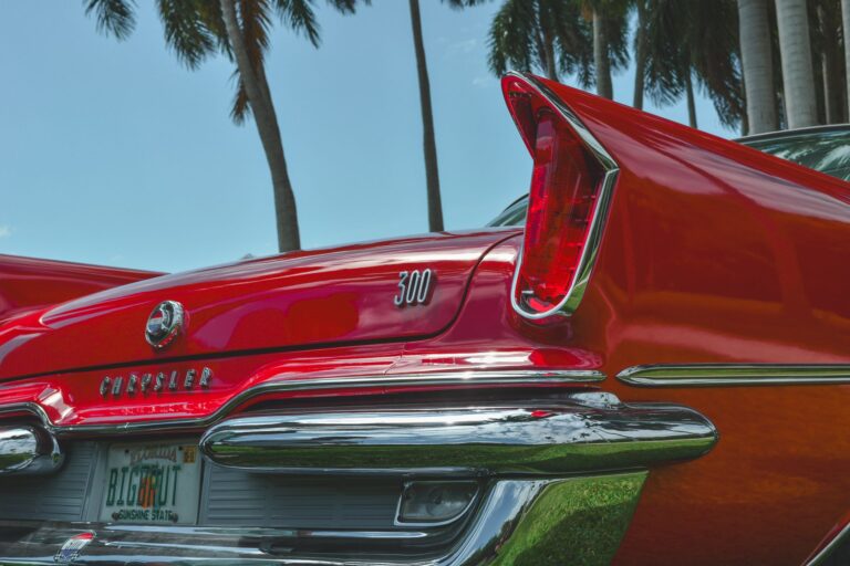 Snowbird Car Shipping: The Seasonal Auto Transport Guide — SpeedyWay Auto Transport
