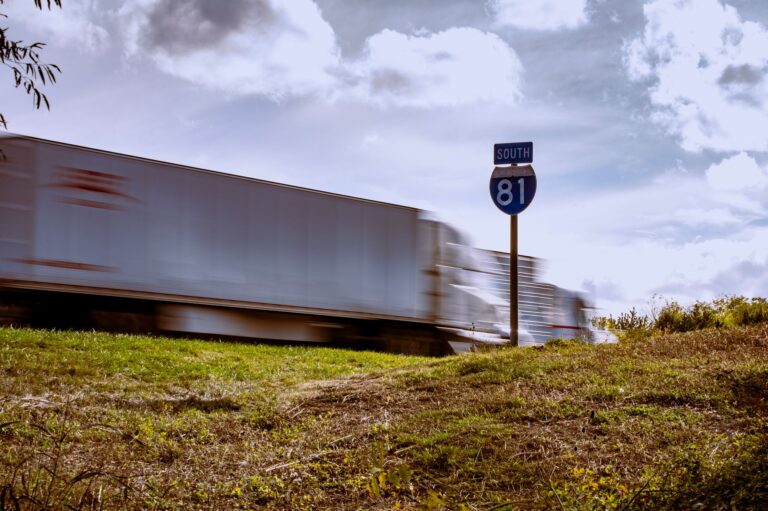 Shipping a Car From the East Coast to the West Coast — SpeedyWay Auto Transport
