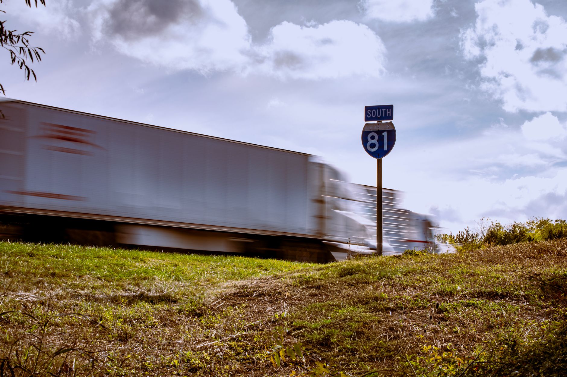 Shipping a Car From the East Coast to the West Coast — SpeedyWay Auto Transport